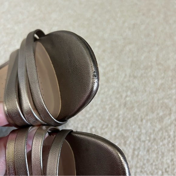 Clarks Caroleigh Bess Metallic Stappy Healed Sandals. US Size 9 - Picture 10 of 10